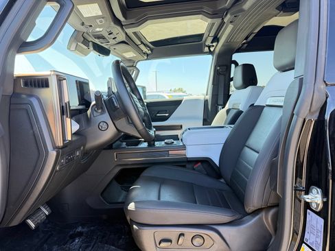 Used 2024 GMC Hummer EV 2X w/ LPO, Sport Package AWD/4WD image 5