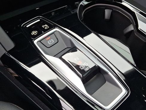 New 2025 Audi Q5 Premium Plus image 13