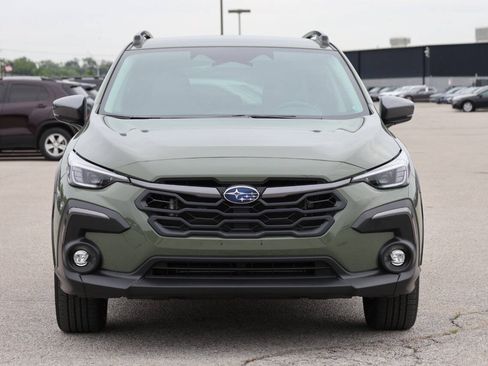 Used 2025 Subaru Crosstrek 2.5i Limited w/ Popular Package #3A AWD/4WD image 2