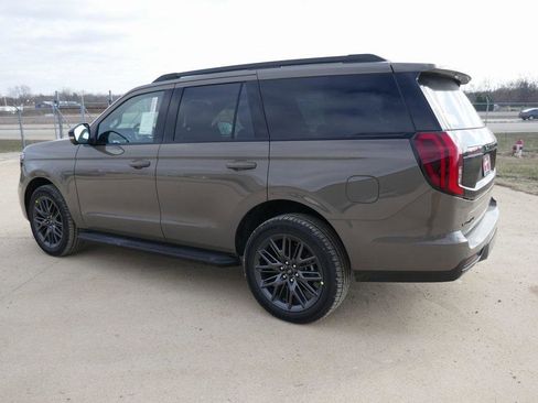 New 2026 Ford Expedition Platinum w/ Stealth Appearance Package image 6