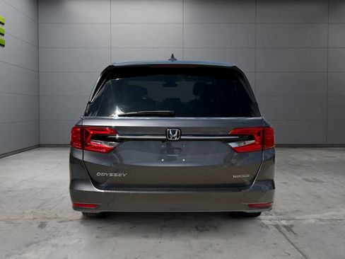 Used 2021 Honda Odyssey Touring image 11