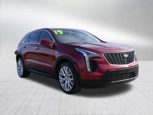 Used 2019 Cadillac XT4 Luxury image 9