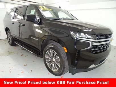 Certified 2022 Chevrolet Suburban LT w/ Luxury Package