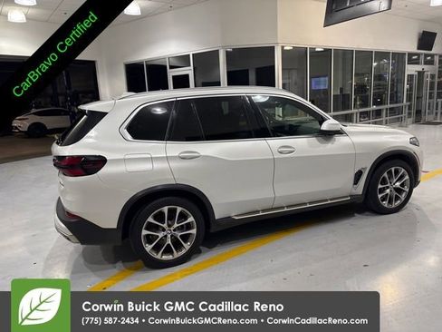 Used 2024 BMW X5 xDrive40i AWD/4WD image 10