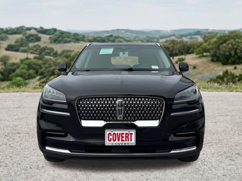 Used 2022 Lincoln Aviator Reserve w/ Elements Package Plus AWD/4WD image 2