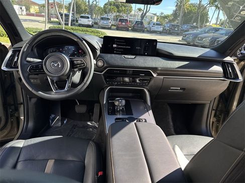 Used 2025 MAZDA CX-70 3.3 Turbo S w/ Premium Package image 37