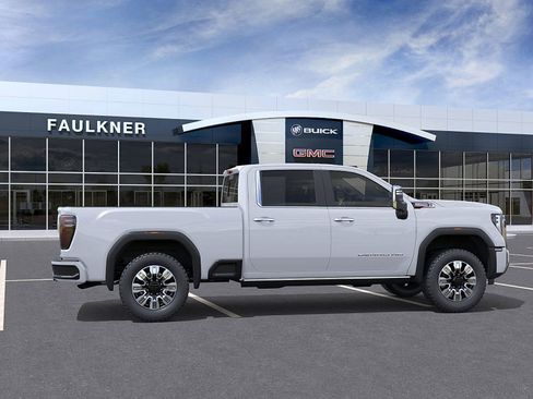 New 2026 GMC Sierra 2500 Denali w/ Denali Reserve Package image 5