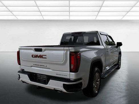 Used 2024 GMC Sierra 1500 Denali AWD/4WD image 8