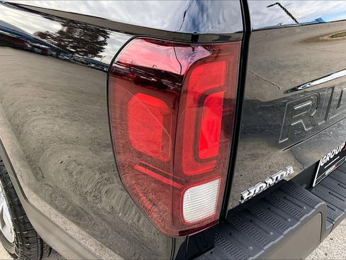 New 2026 Honda Ridgeline RTL image 14