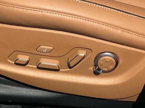 New 2026 Genesis GV80 3.5T Advanced AWD/4WD image 16