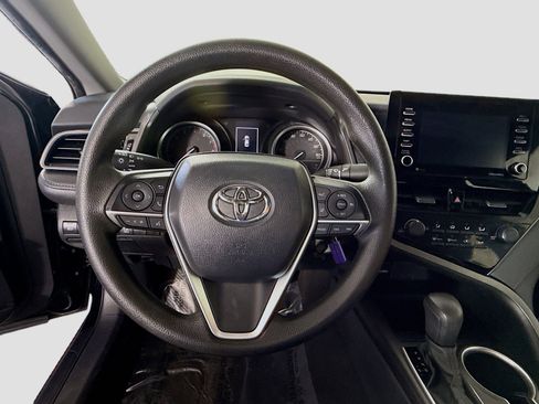 Used 2021 Toyota Camry LE image 13
