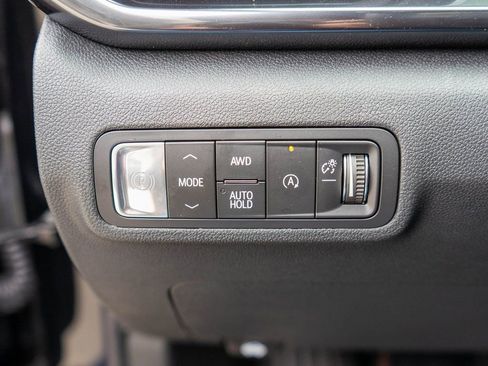 New 2026 GMC Terrain AT4 w/ Technology Package II image 18