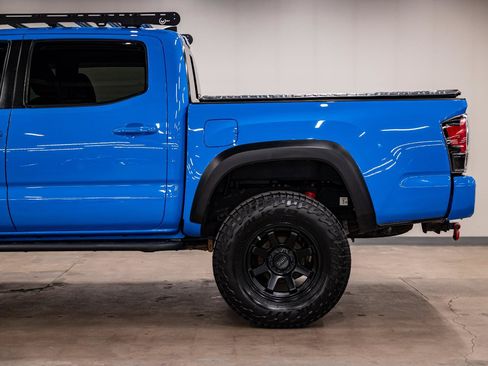Used 2019 Toyota Tacoma TRD Pro AWD/4WD image 25