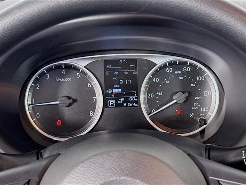 Certified 2025 Nissan Kicks Play S image 14