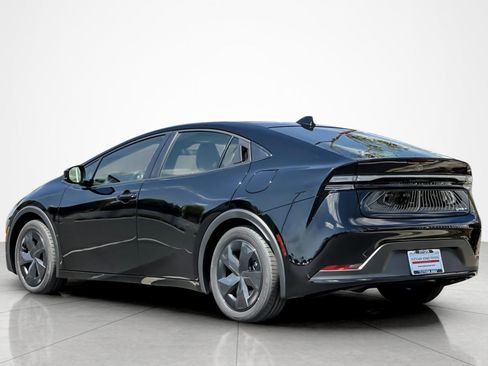 New 2026 Toyota Prius Plug-In Hybrid image 3