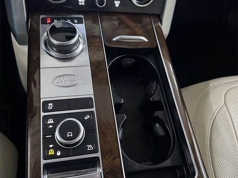 Used 2021 Land Rover Range Rover Westminster Edition image 22