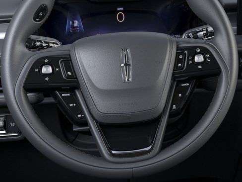 New 2026 Lincoln Aviator 2WD image 12