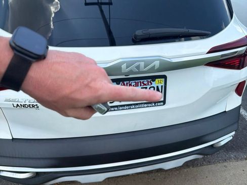 Certified 2023 Kia Seltos EX AWD/4WD image 3