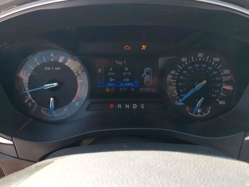 Used 2016 Ford Fusion SE w/ Equipment Group 201A FWD image 31