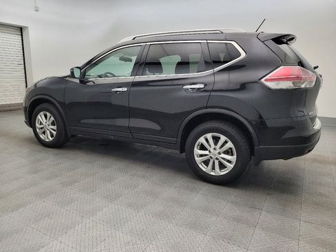 Used 2016 Nissan Rogue SV w/ SV Family Package image 3