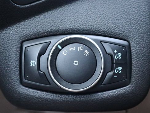 Used 2016 Ford Escape SE FWD image 28