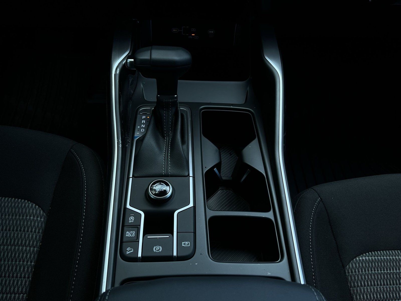 New 2026 Kia Sorento LX FWD image 28