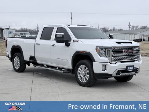 Used 2020 GMC Sierra 3500 Denali w/ Denali Ultimate Package image 2