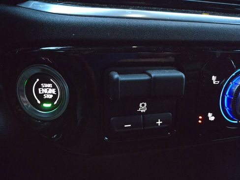 Certified 2023 GMC Sierra 1500 Elevation image 25