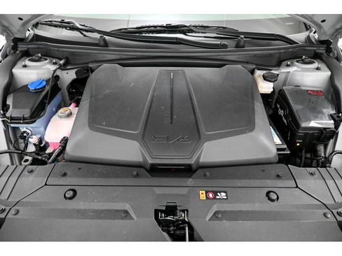 Certified 2025 Kia EV6 Light w/ Light LR Technology Package image 36