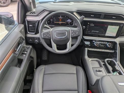 New 2026 GMC Sierra 3500 Denali w/ Denali Reserve Package image 16