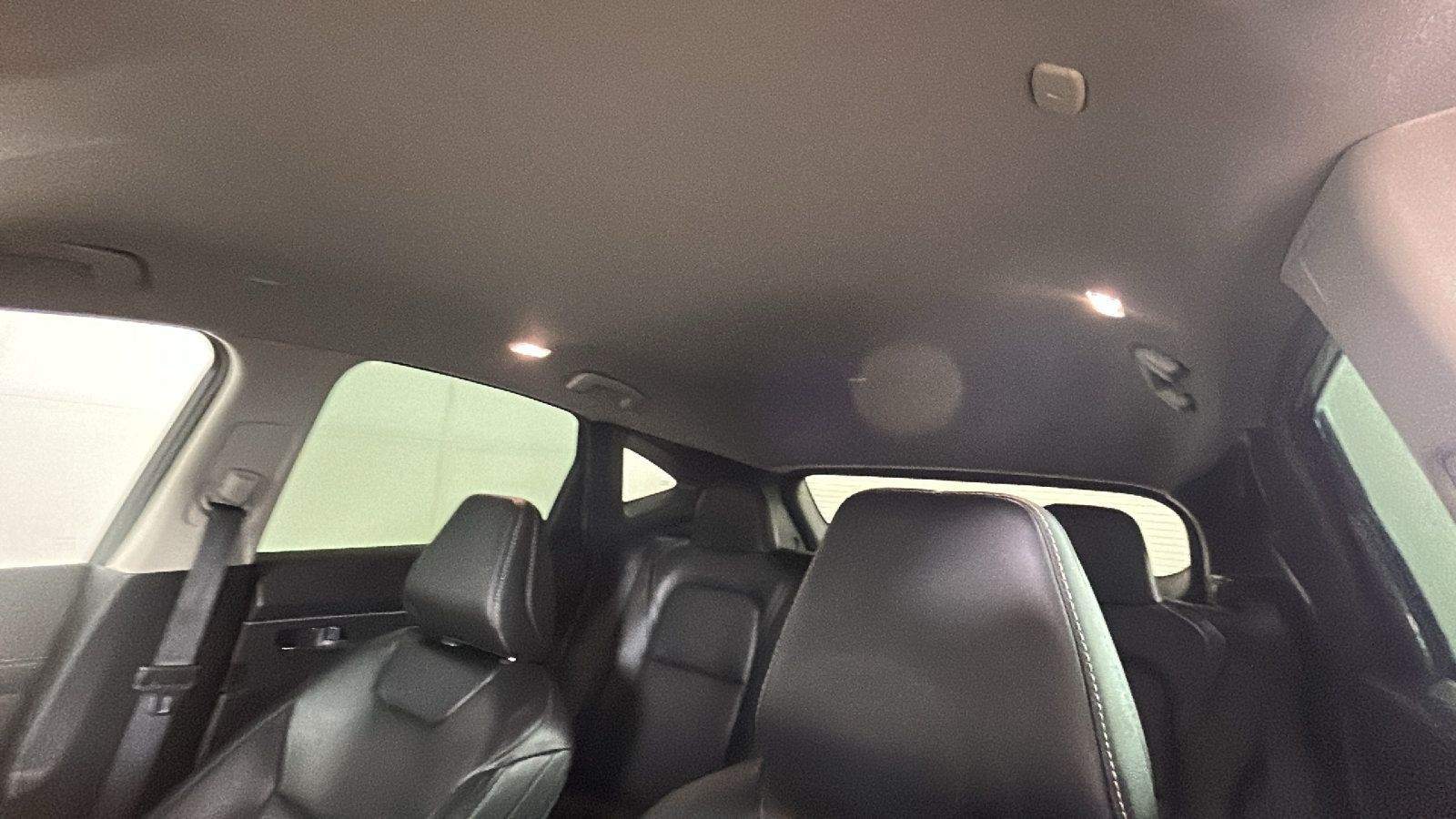 Used 2025 Nissan Murano SV FWD image 14