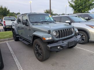 Used 2025 Jeep Gladiator Sport AWD/4WD video 1