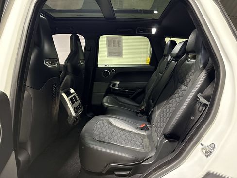 Used 2018 Land Rover Range Rover Sport SVR AWD/4WD image 24