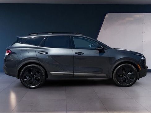 Used 2023 Kia Sportage X-Line AWD/4WD image 6