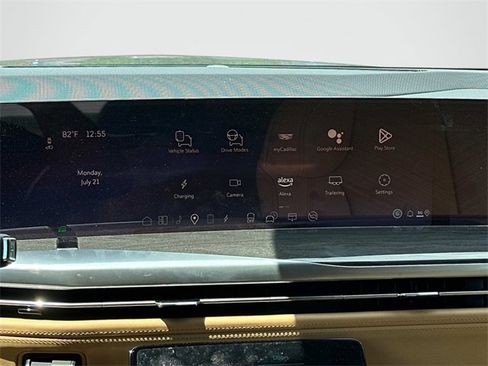 New 2025 Cadillac Escalade IQ Luxury 2 image 3