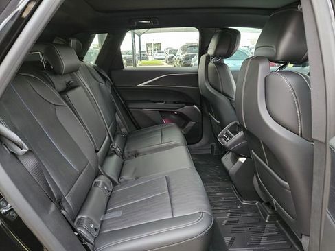 New 2026 Cadillac Lyriq Luxury image 27