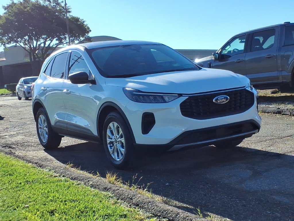 Used 2023 Ford Escape Active AWD/4WD image 7