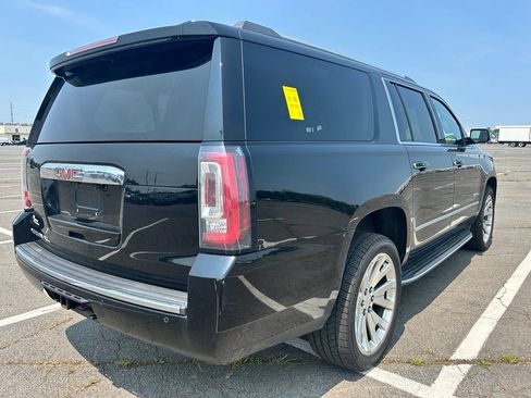 Used 2018 GMC Yukon XL Denali w/ Open Road Package AWD/4WD image 4