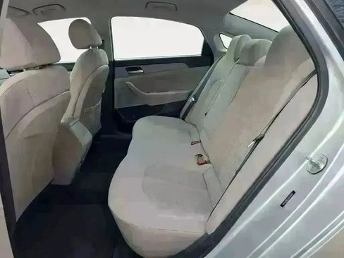Used 2018 Hyundai Sonata SE image 13