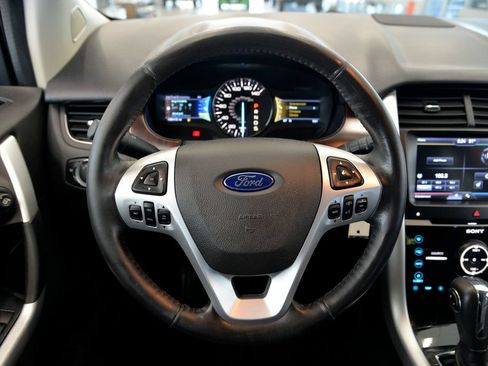 Used 2013 Ford Edge Limited FWD image 18