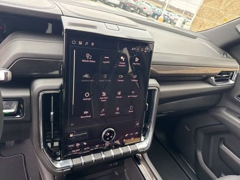 New 2026 GMC Yukon Elevation image 23
