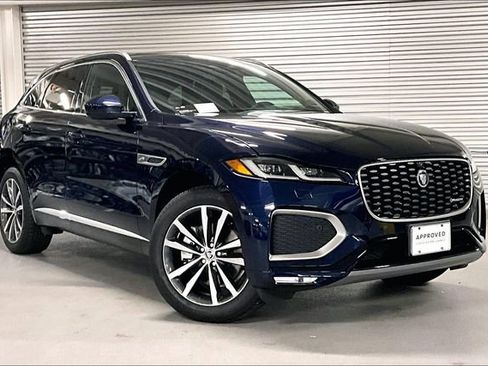 Certified 2025 Jaguar F-PACE R-Dynamic S image 12