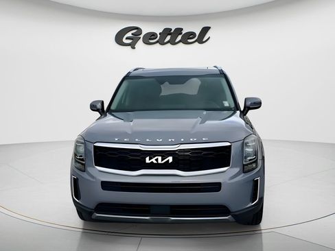 Used 2022 Kia Telluride S FWD image 4