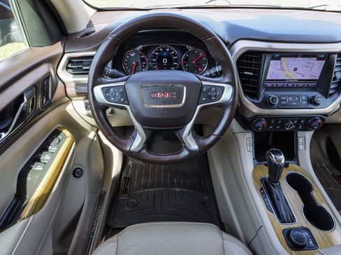 Used 2018 GMC Acadia Denali w/ Technology Package AWD/4WD image 26