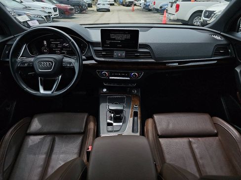 Used 2018 Audi Q5 2.0T Premium Plus w/ Premium Plus Package AWD/4WD image 11