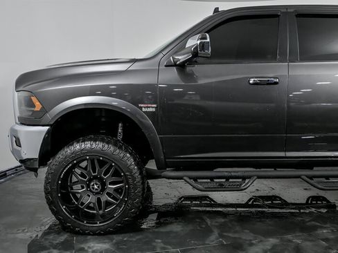 Used 2017 RAM 2500 Laramie image 6