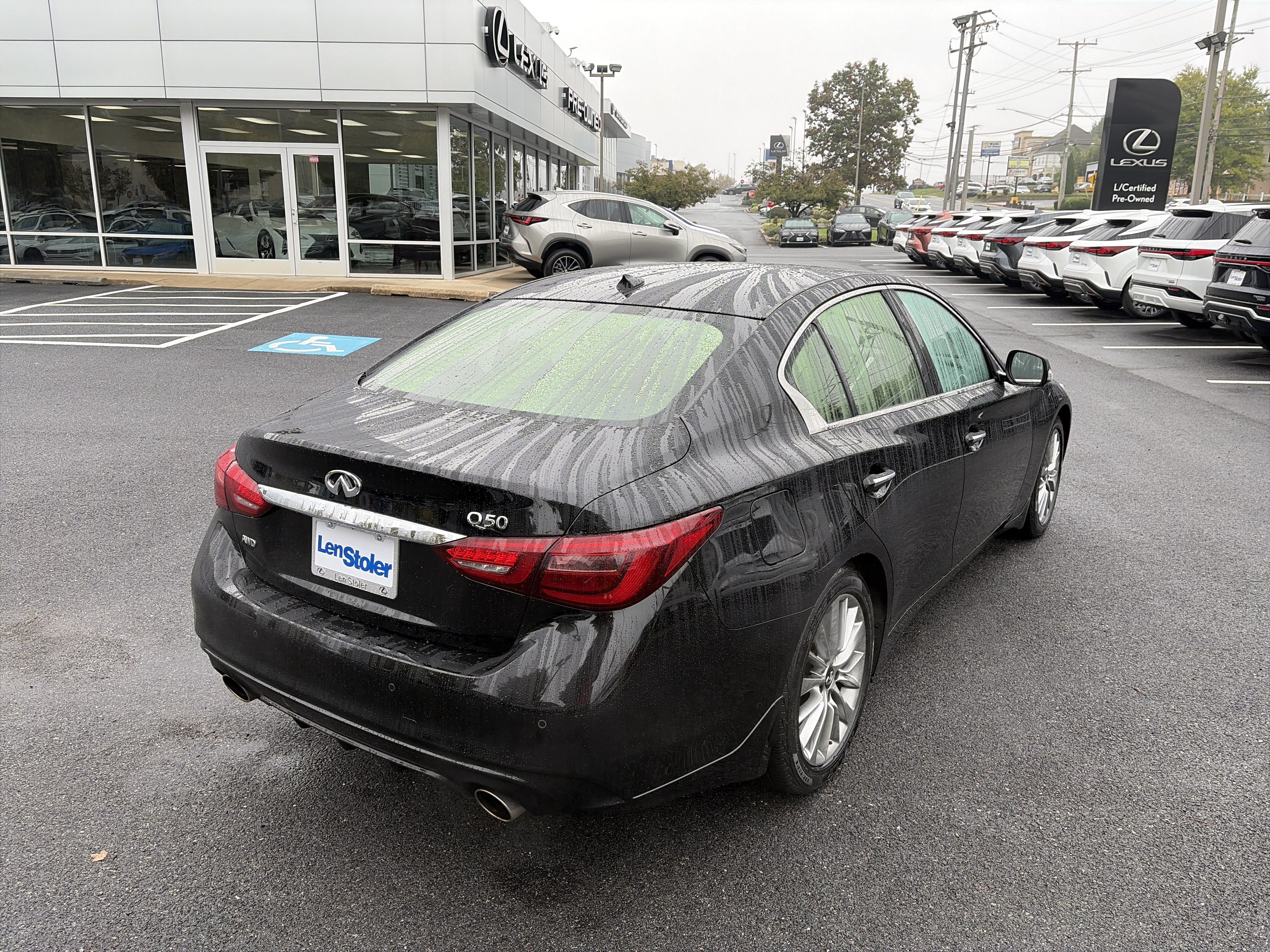 Used 2023 INFINITI Q50 Luxe w/ Cargo Package AWD/4WD image 5