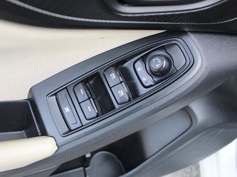 Used 2018 Subaru Impreza 2.0i image 14