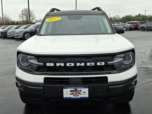 Certified 2023 Ford Bronco Sport Outer Banks w/ Tech Package image 2