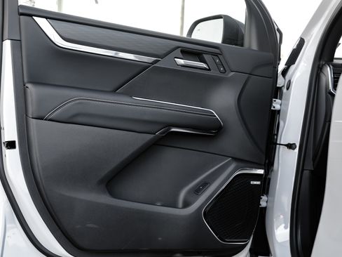 New 2026 GMC Acadia Elevation w/ Elevation Premium Package image 12